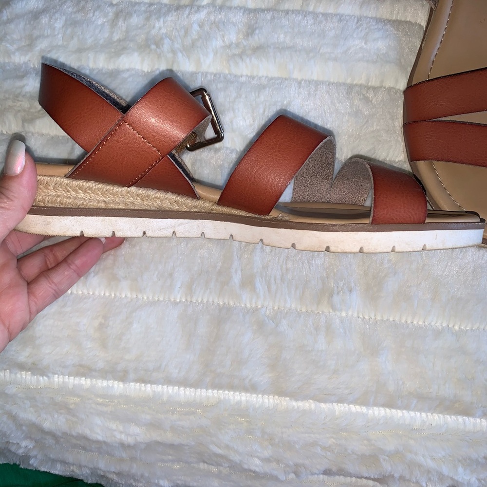 Sandals - Picture 3 of 3